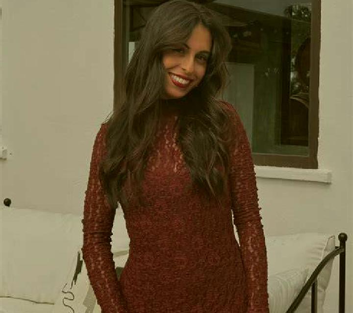 Abril 2 Atajate escort