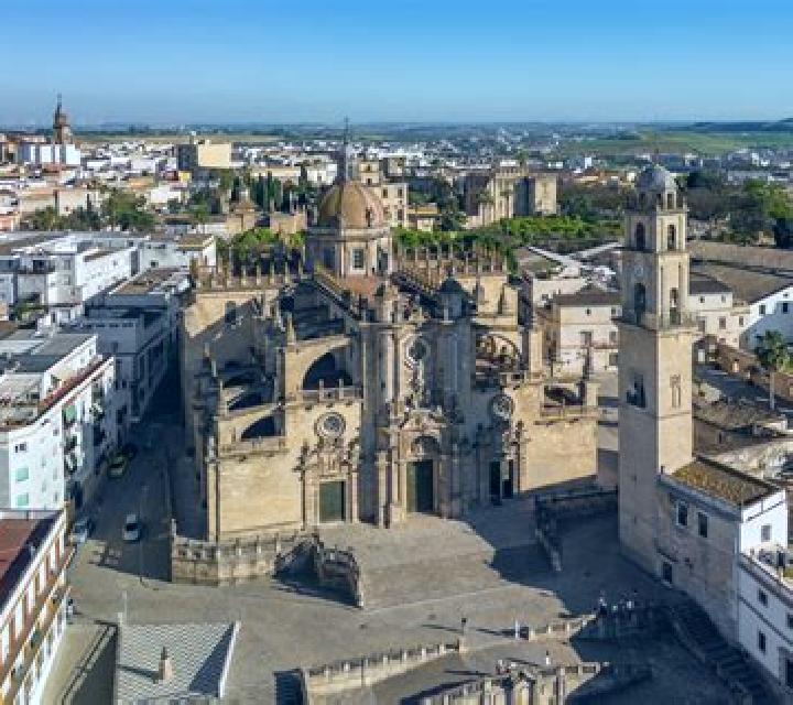 Abril 3 Garrafe de Torio escort