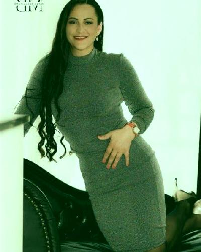Abril Villaverde de Montejo escort