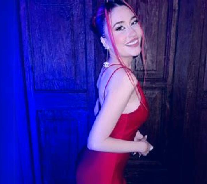 Adriana 2 Valga escort