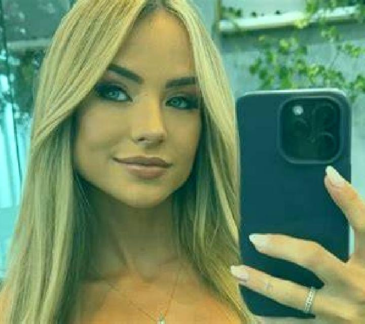 Adriana 3 Las Aguilas escort