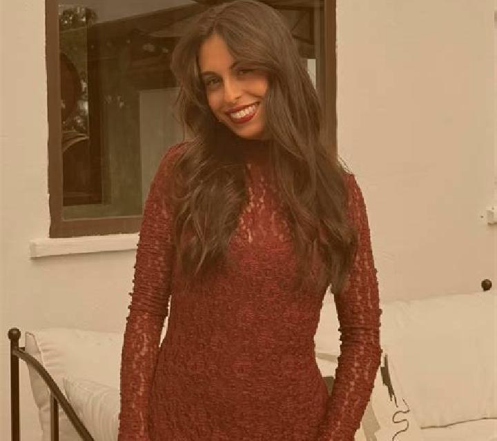 Adriana Cestona escort