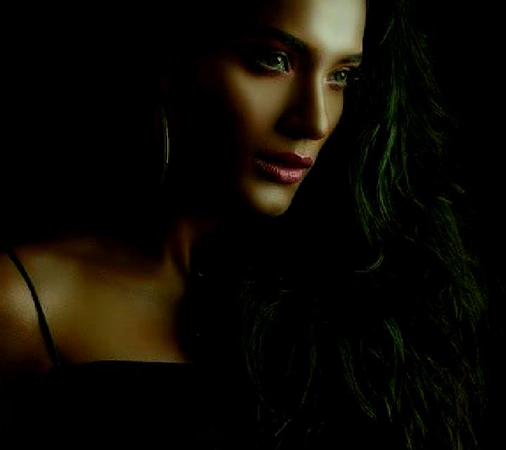 Adriana Ruesga escort