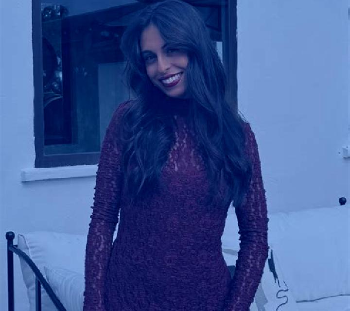 Adriana Villanueva de San Juan escort