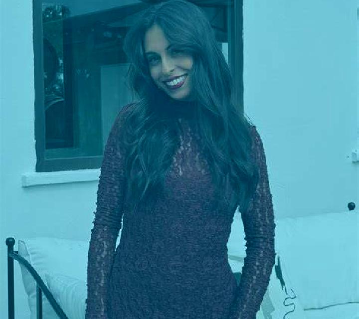 Alba 3 Adobes escort