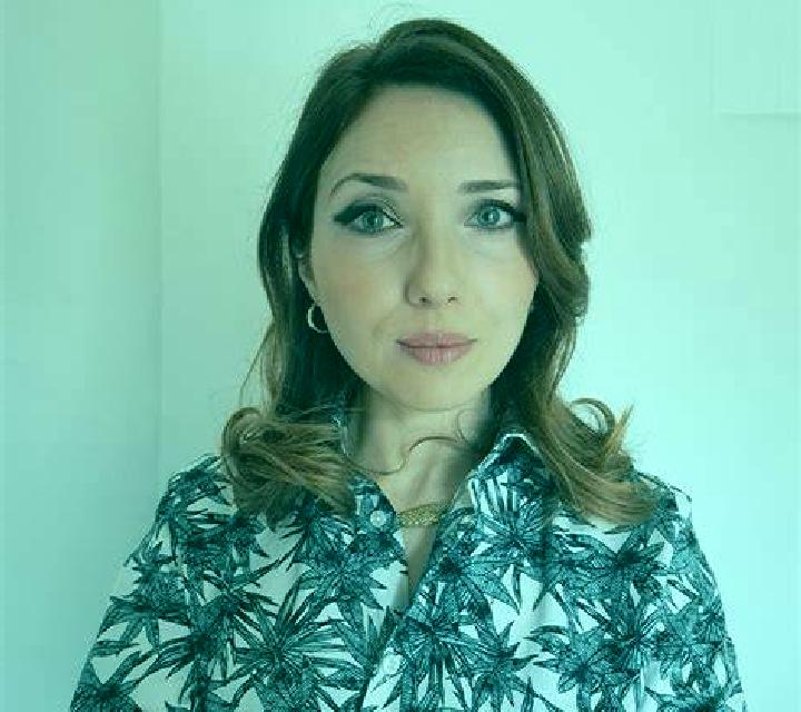 Alejandra 3 Albero Alto escort