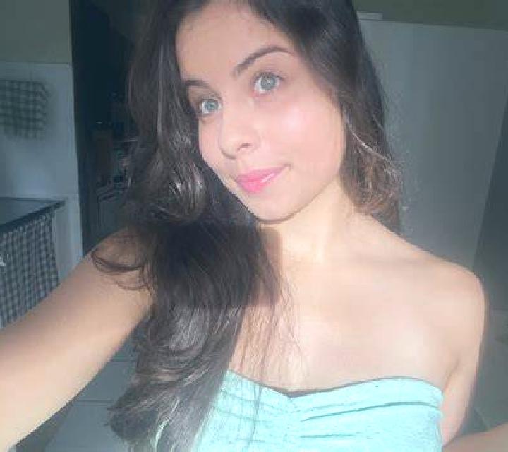 Amanda 3 Caseres escort