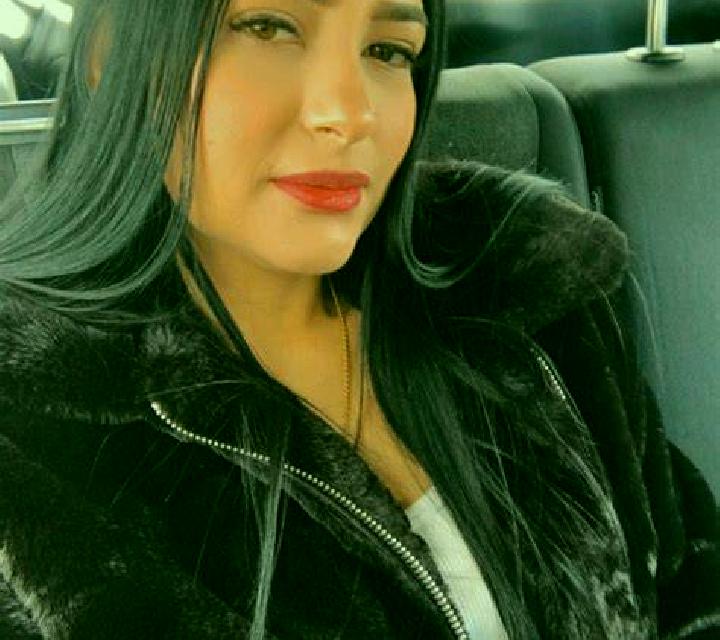 Amanda 3 Montgai escort