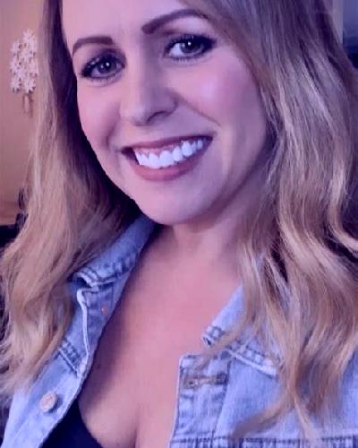 Andrea 3 Artieda escort
