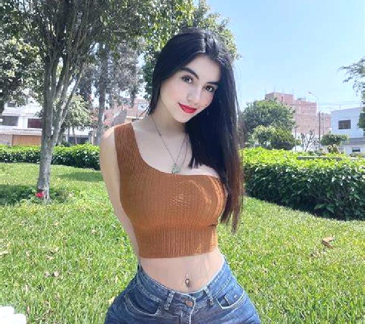 Andrea Corella escort