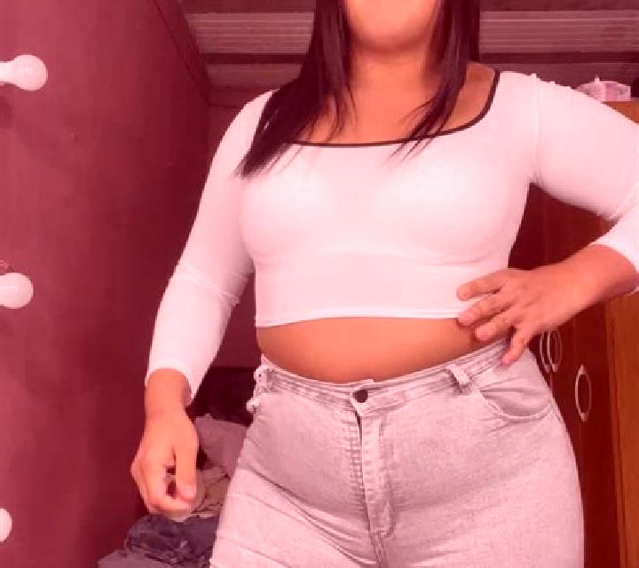 Andrea Pelayos escort