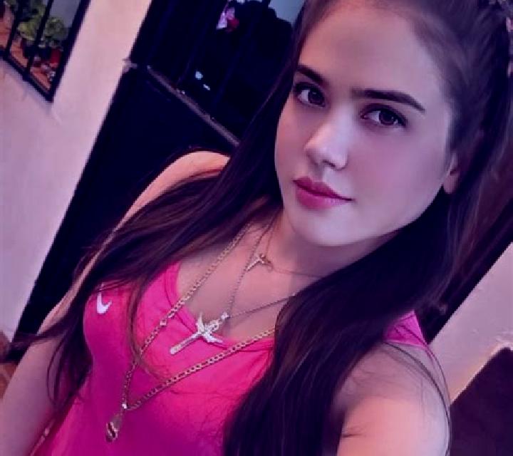 Antonella 3 Arroyomolinos de la Vera escort