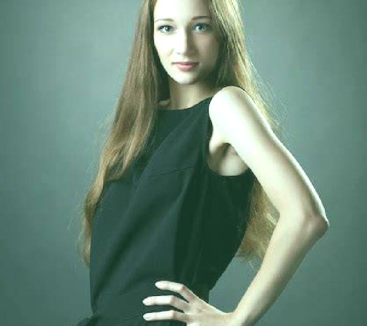 Antonella 3 Pontils escort