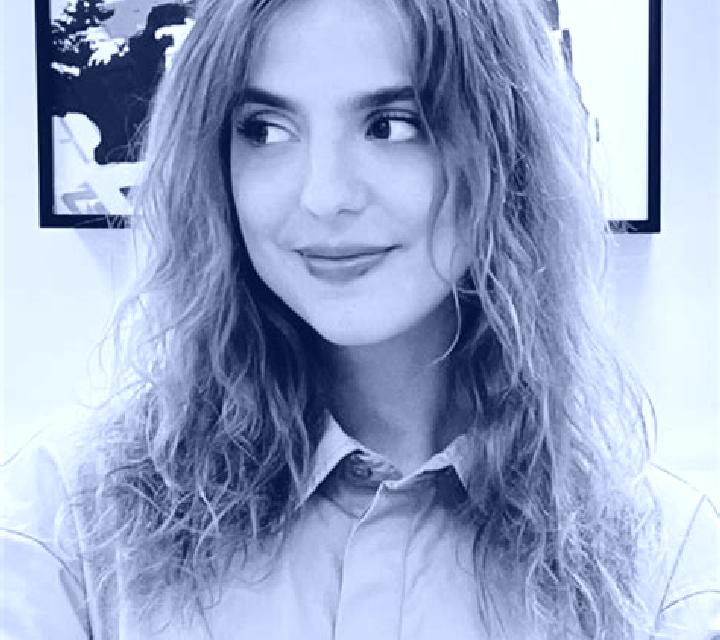 Aurora 2 Tomares escort