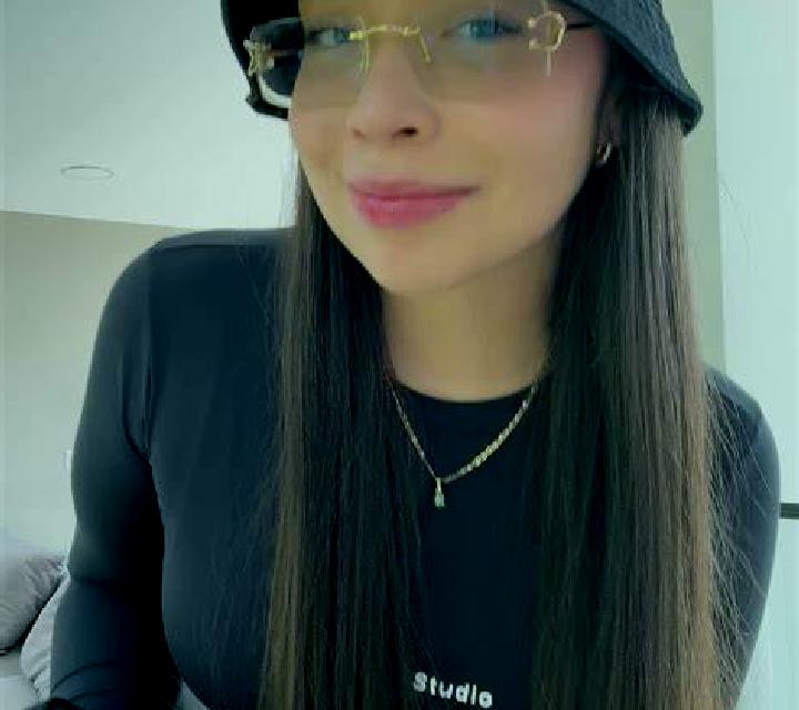Beatriz Munogrande escort