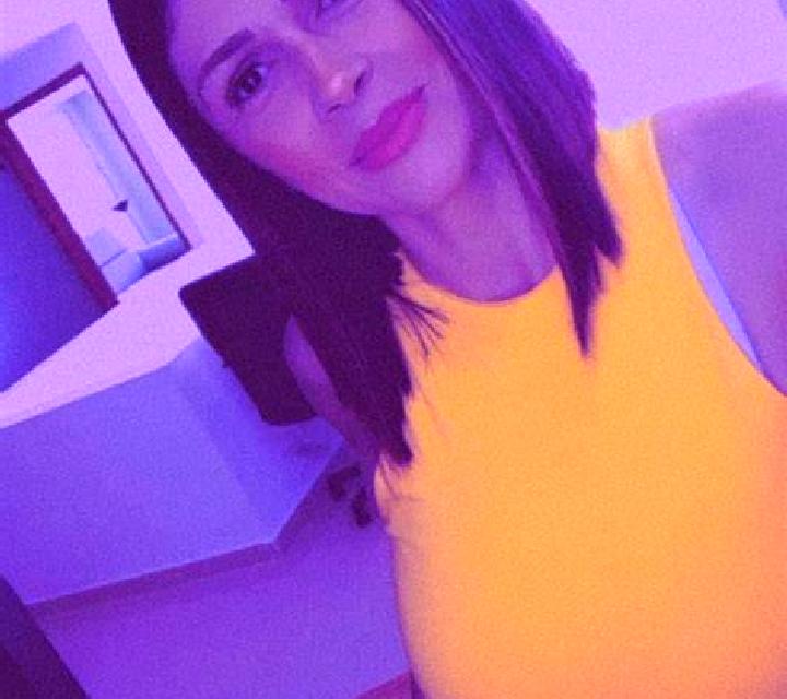Camila 2 Roa escort
