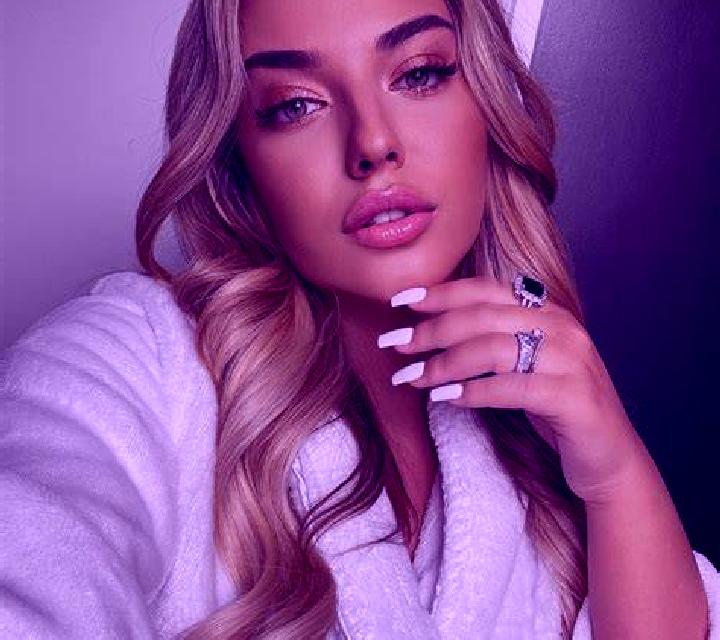 Camila Corullon escort