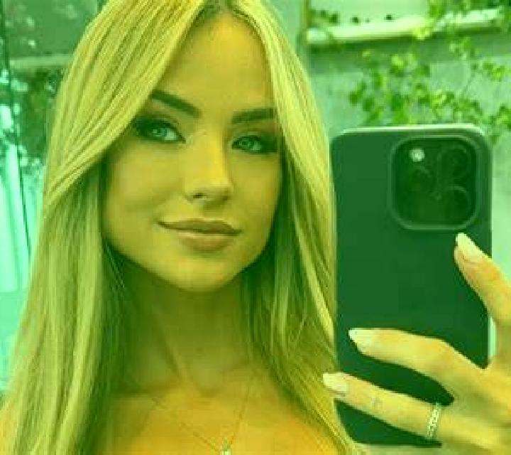 Camila Oronz escort