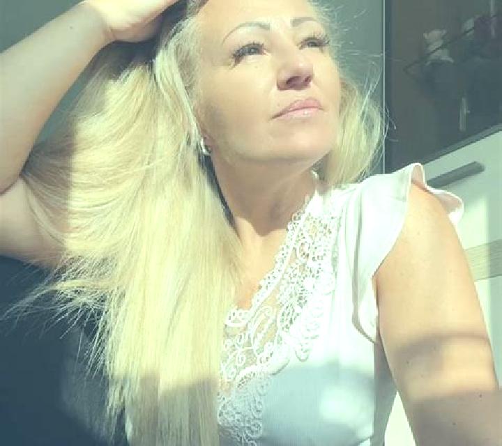 Carla 2 Lebrija escort