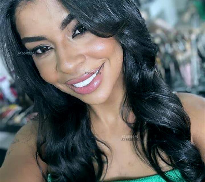 Carla Murtas escort