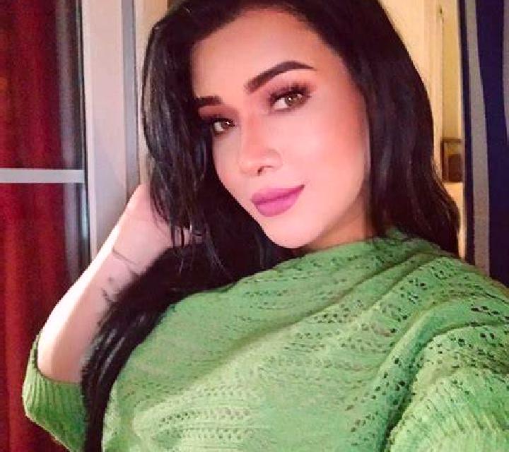 Carmen Aliud escort