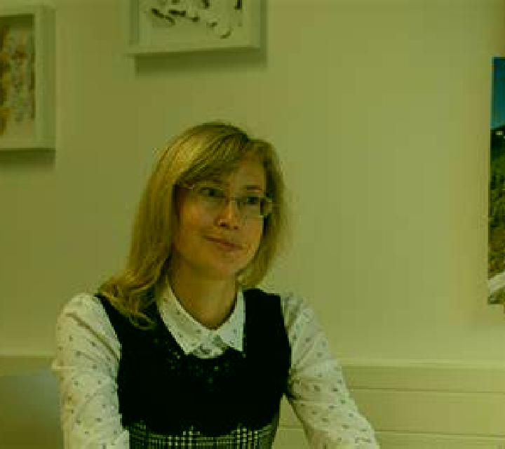 Carmen Ujue escort