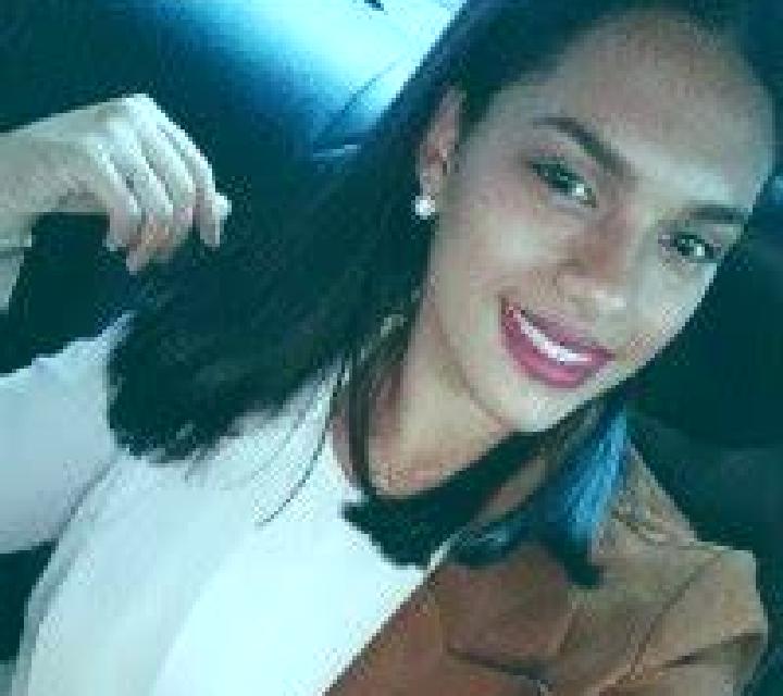 Cecilia 2 La Carlota escort