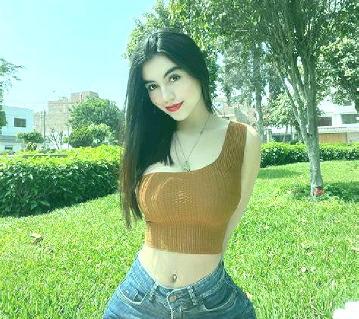 Cecilia 2 Los Martinez escort