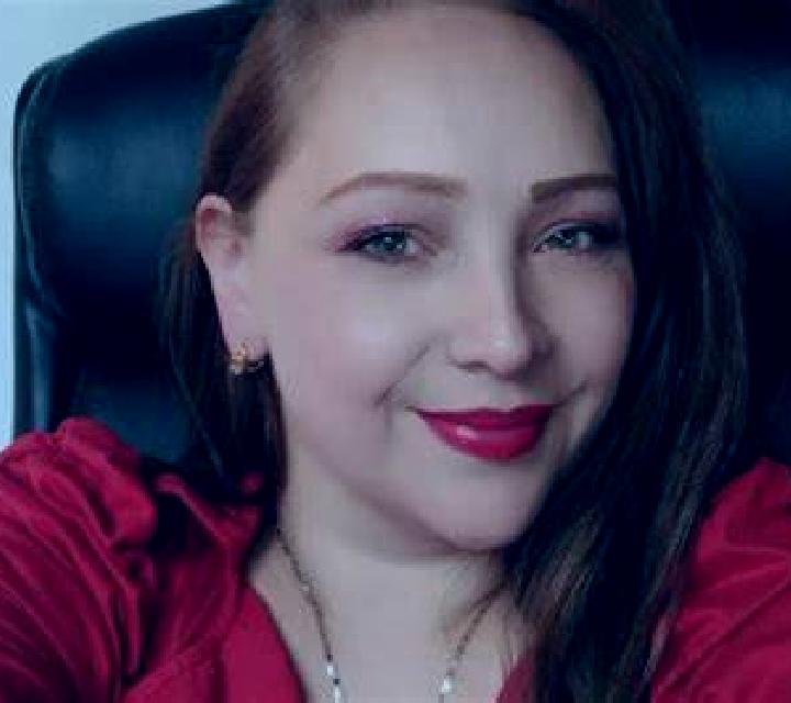 Claudia 2 Irueste escort