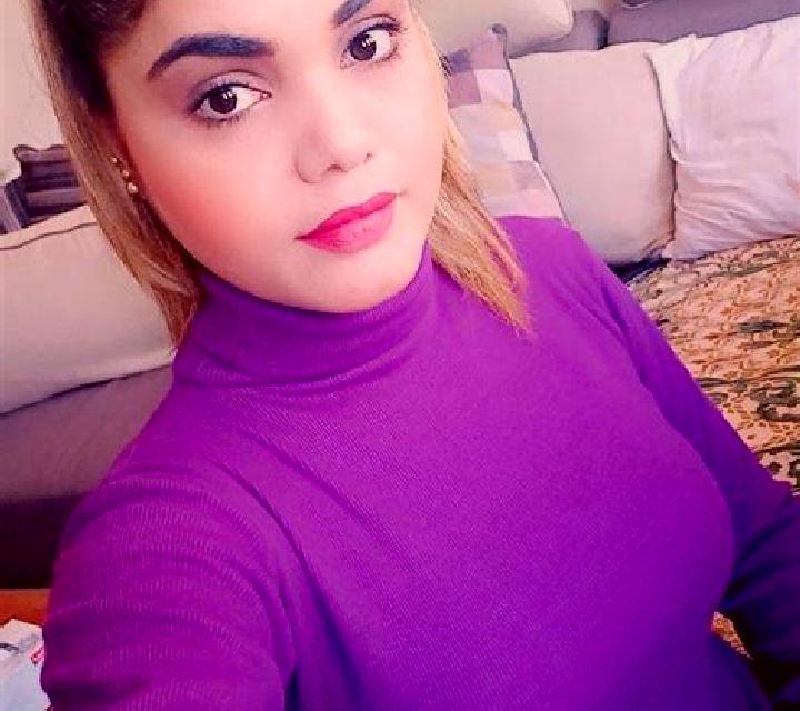 Claudia 3 Brinas escort