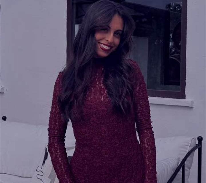 Daniela Denia escort