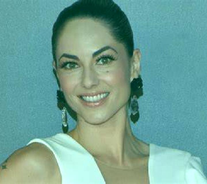 Diana Maneru escort