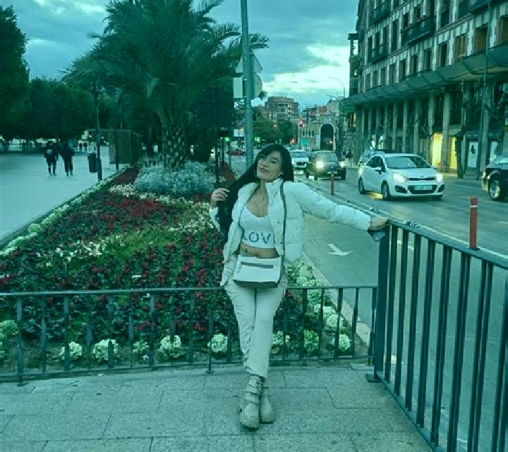 Emilia 3 Santander escort