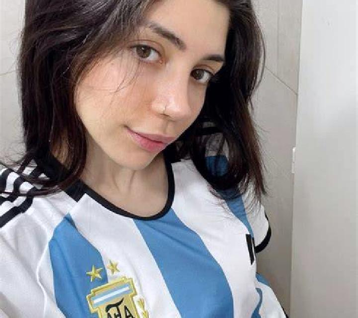 Emilia Casarrubuelos escort