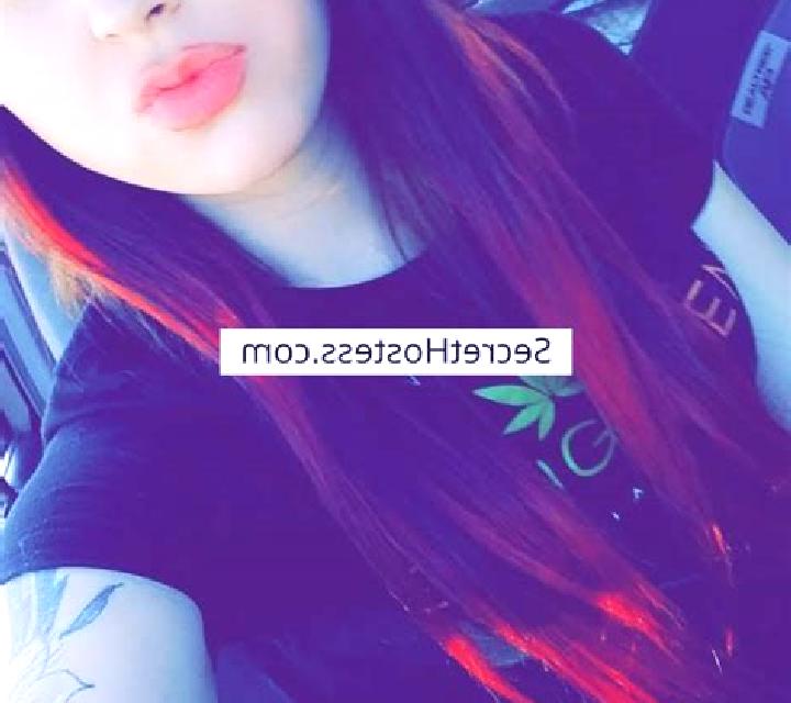 Emilia Miramar escort