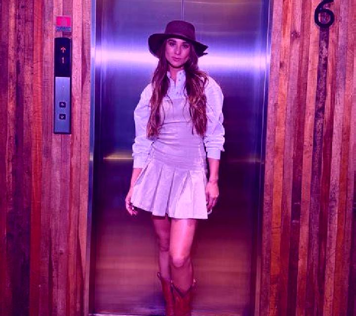 Gabriela Jimena de la Frontera escort