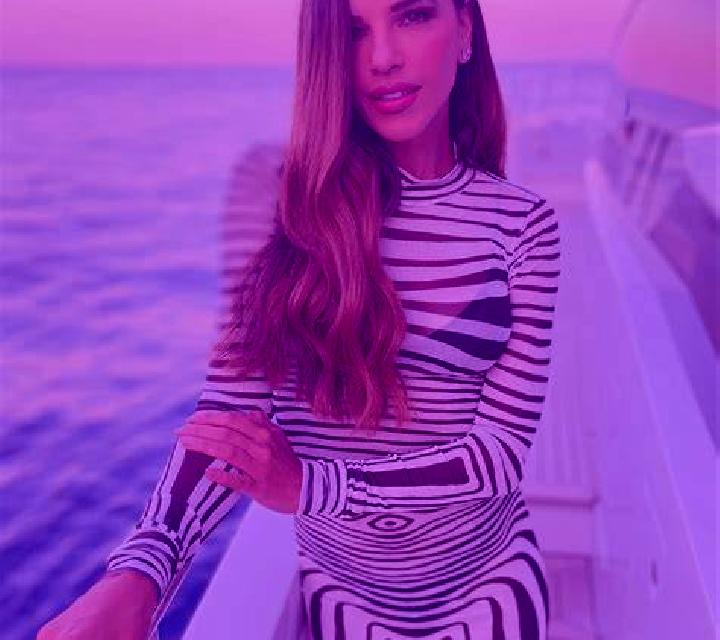 Gabriela Santa Maria del Campo escort