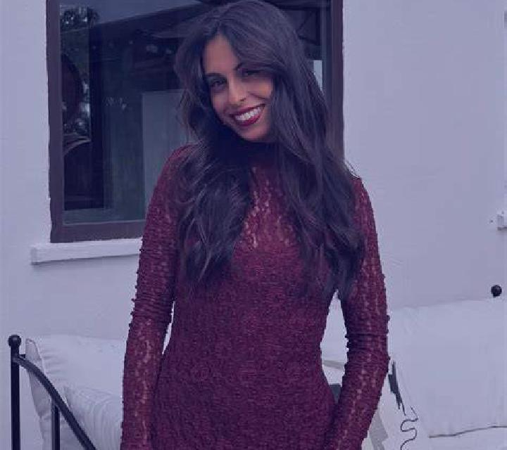 Giulia 3 La Plaza escort