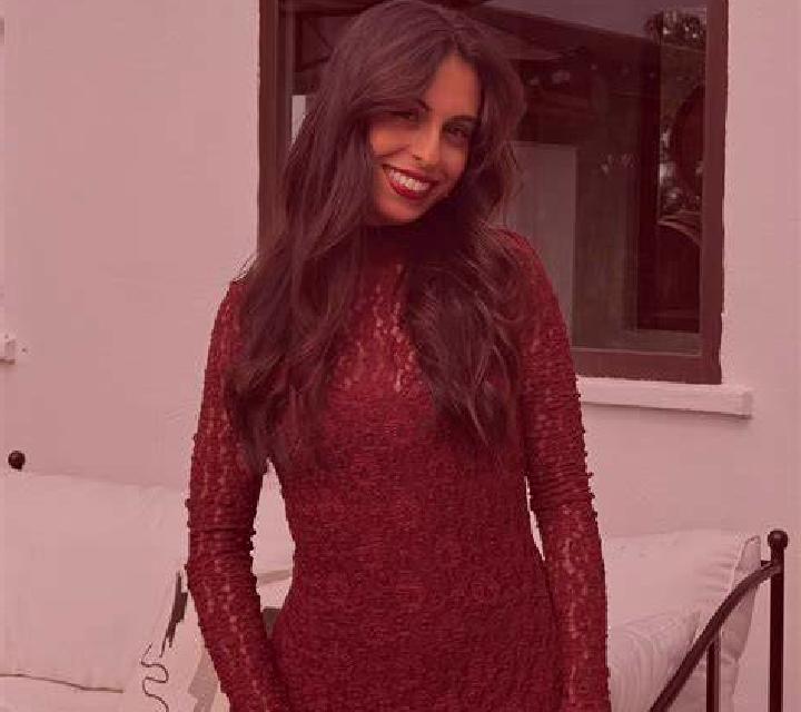 Giulia 3 Roales escort