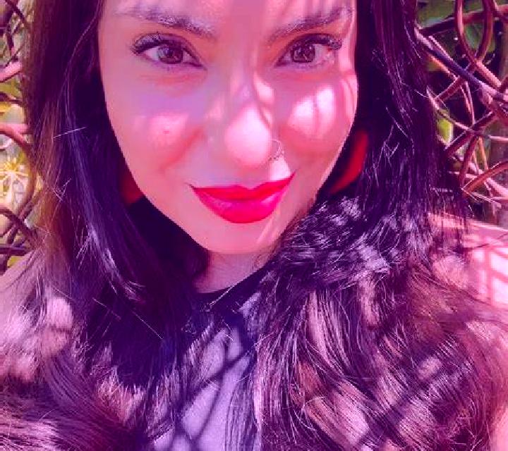 Isabela Tricio escort