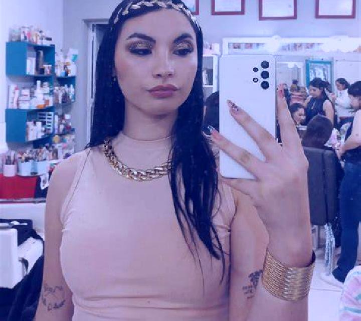 Isabella 2 Etxalar escort