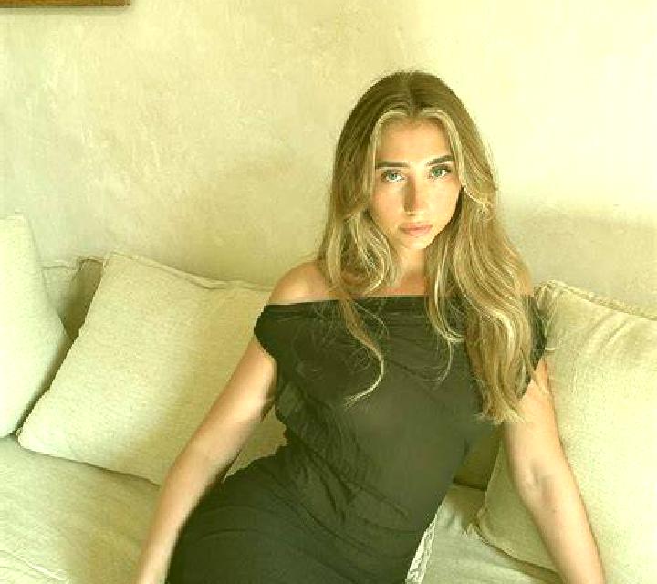 Isabella 3 Salcedillo escort
