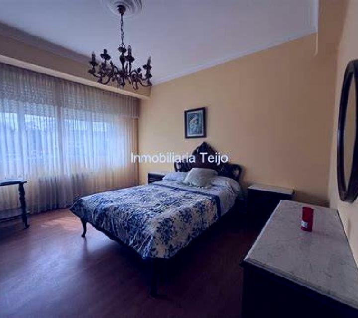 Isabella Pavias escort