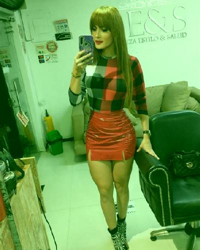 Josefina 2 Oia escort