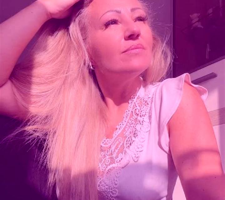 Josefina Mazagon escort