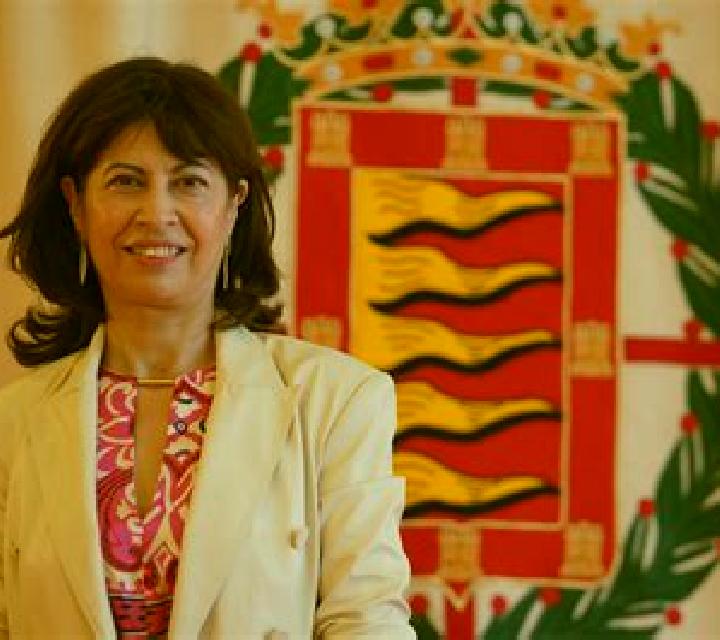 Josefina Tabanera de Valdavia escort