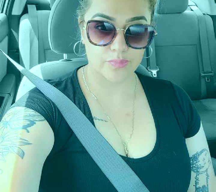 Julia 2 Campdevanol escort