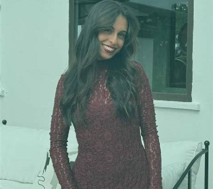 Julia 2 Corpa escort