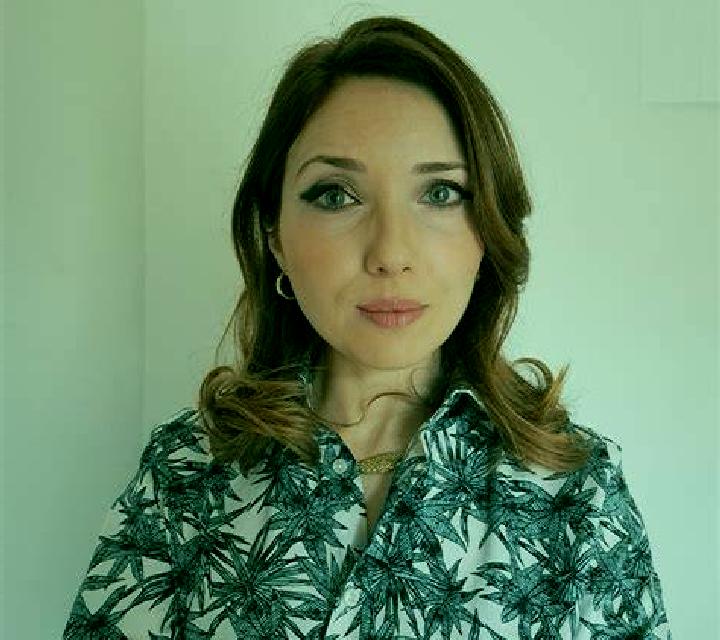 Julia 2 Nazar escort