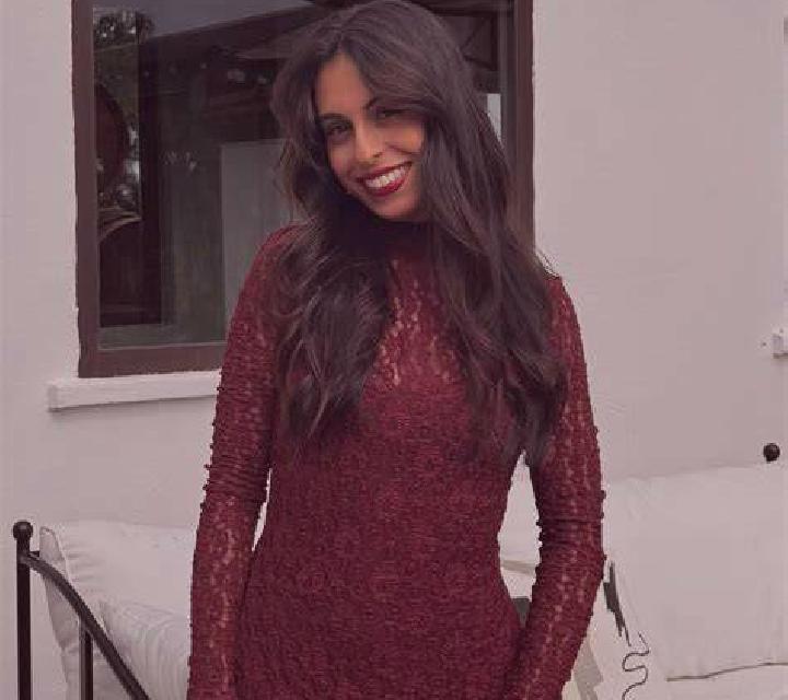 Julia Barbunales escort
